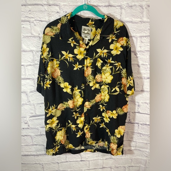 Steve & Barry's Mens Large Classic Black Floral Hawiian Short Sleeve Shirt - Picture 1 of 7
